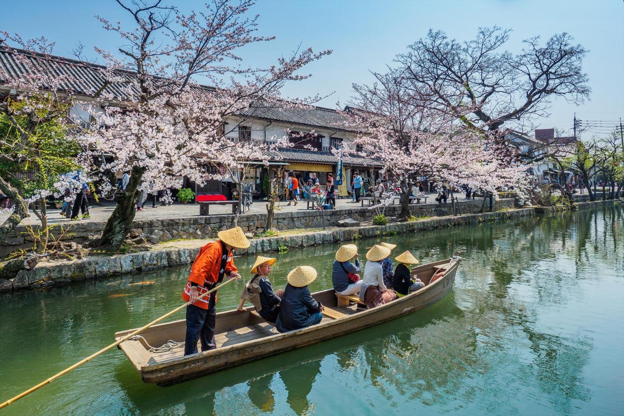 Отель Ana Crowne Plaza Okayama By Ihg Экстерьер фото